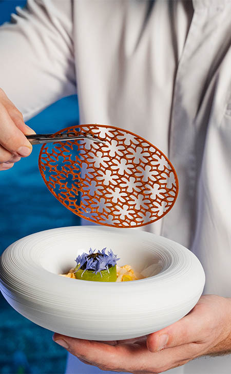 مطعم أوسيانو بقلب منتجع "أتلانتس النخلة" يكشف عن قائمة جديدة مؤلفة من تسعة أطباق فاخرة